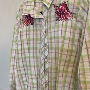 Ladies small‎ spring boutique button up shirt